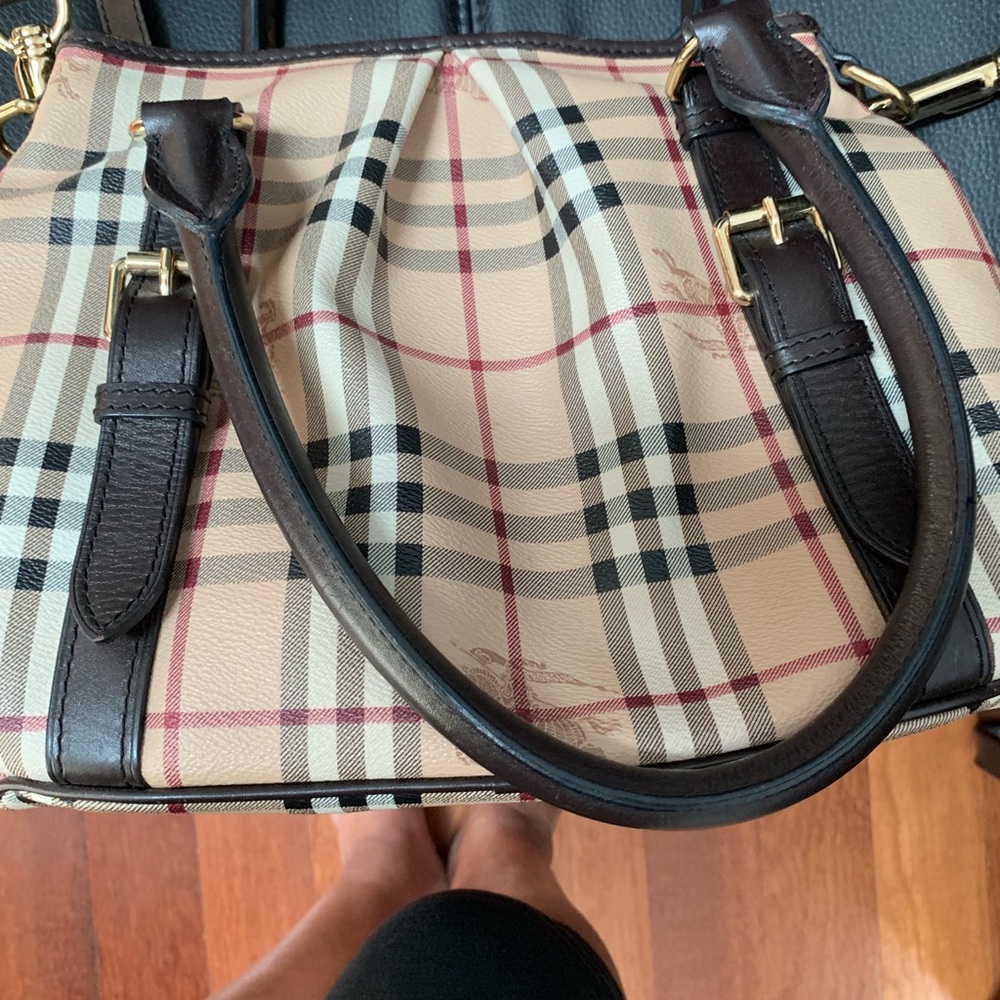 Burberry bag - Picture 2 of 5